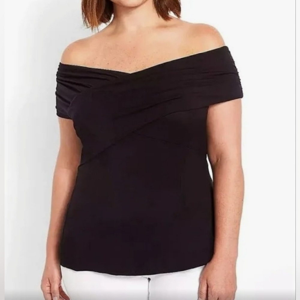 NWOT 26/28W Lane Bryant Faux Wrap Off Shoulder Top